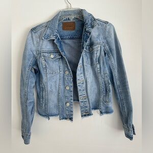 BlankNYC Women’s Small “Shark bite” cropped denim jean distressed jacket
